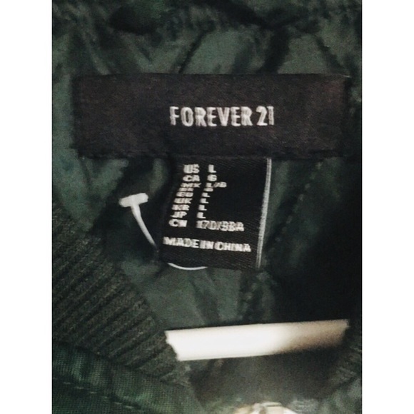 Forever 21 forest green bomber jacket 💣 - Picture 2 of 2
